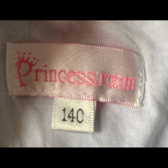 Dress - Picture 4 of 4